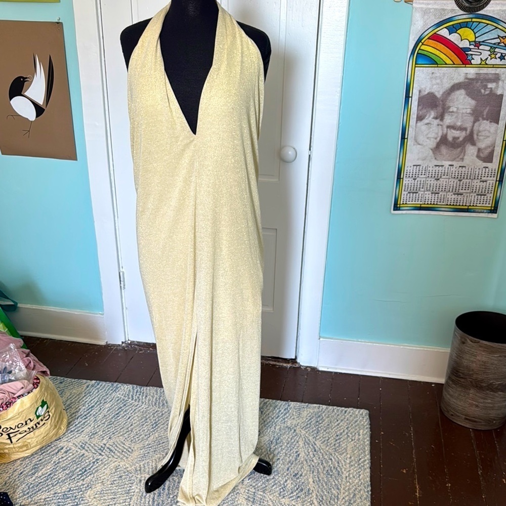 Bobi black LA Privacy sailboat gold sparkle backless halter gown NWT s